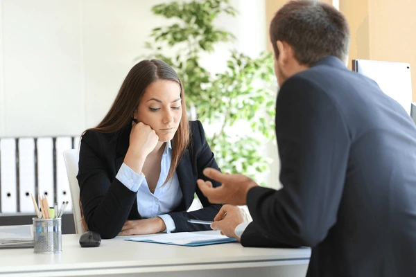 Transforming Boring Seminars into Memorable Experiences